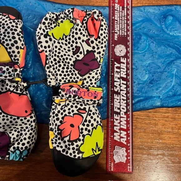 Burton Heater Mittens Gloves Girls Toddler 4T Excellent Condition - Picture 9 of 9